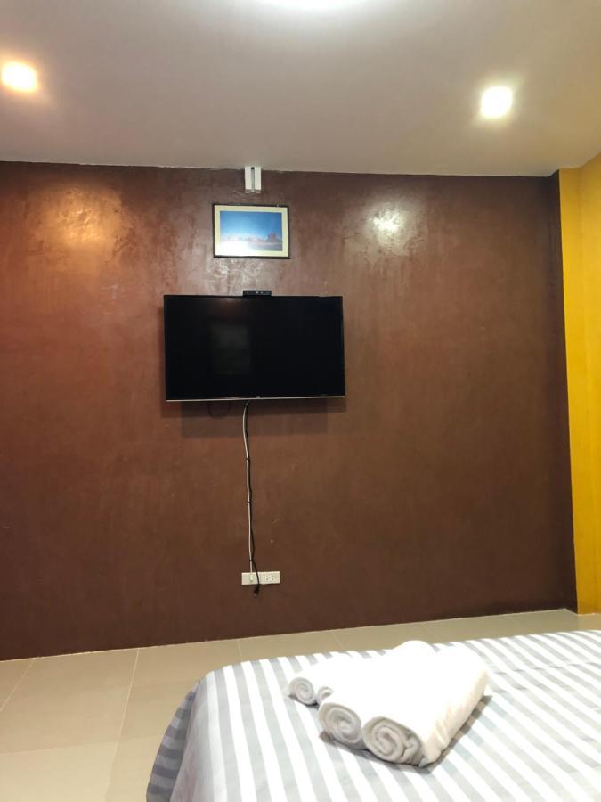 Nonthun 1 Hostel Khon Kaen Eksteriør bilde